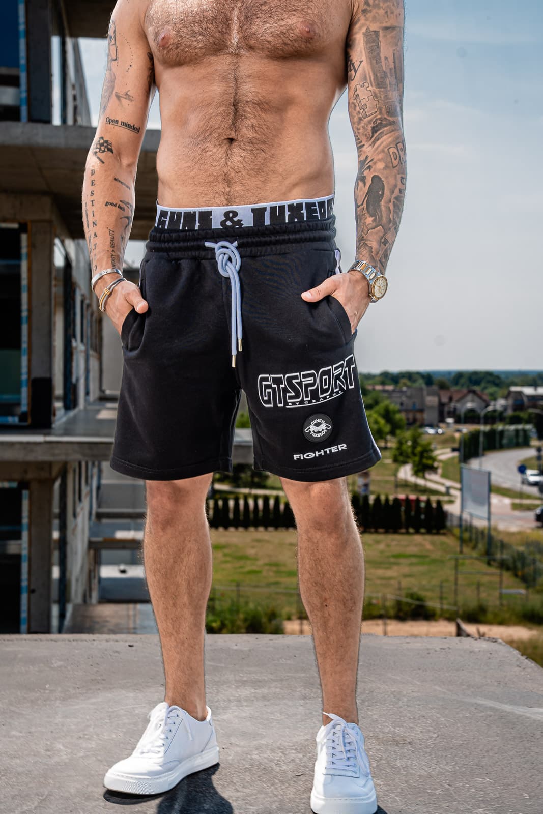 SZORTY FIGHTER BLACK WDR