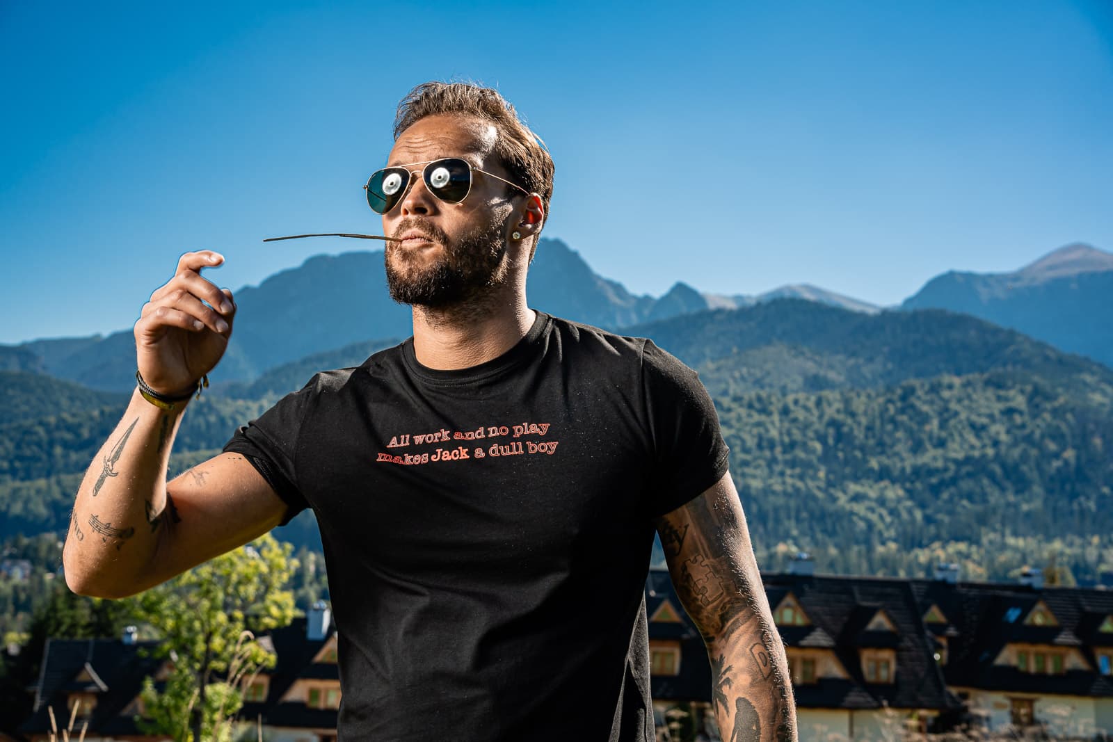 T-SHIRT DULL BOY
