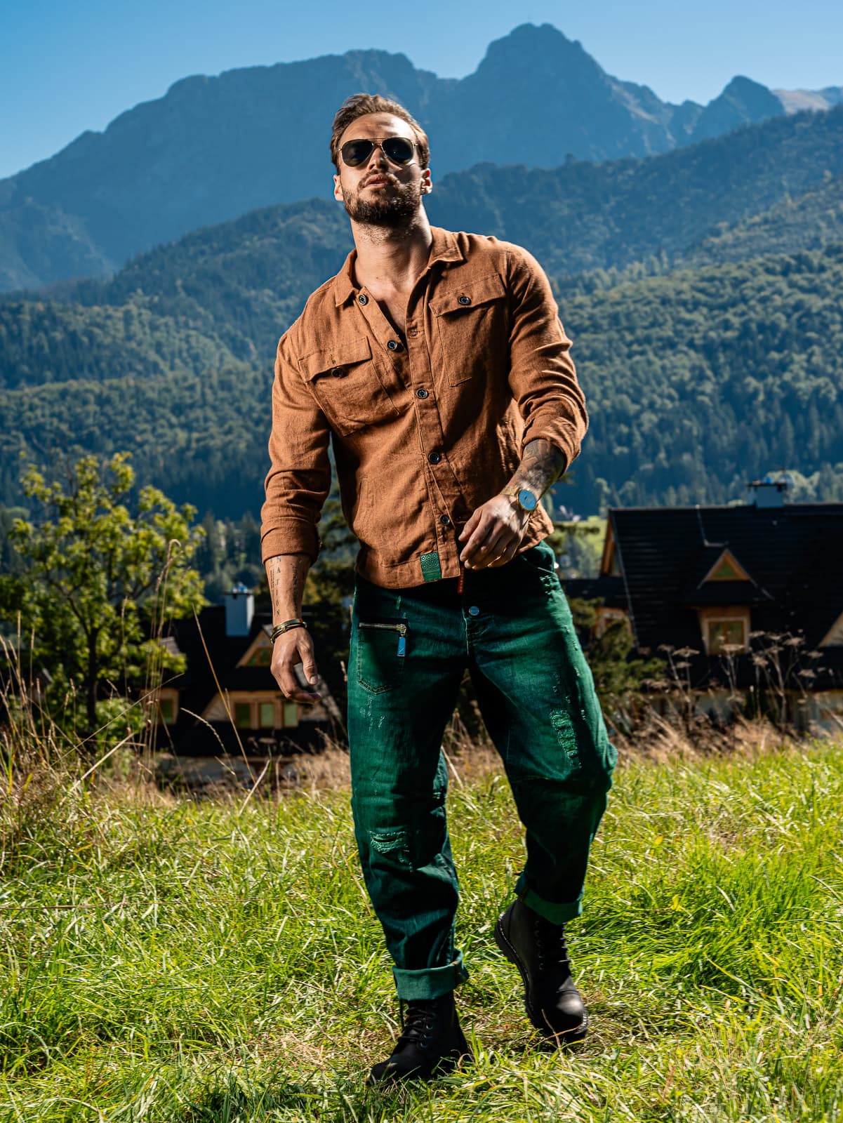 EMERALD SWAGGER JEANS