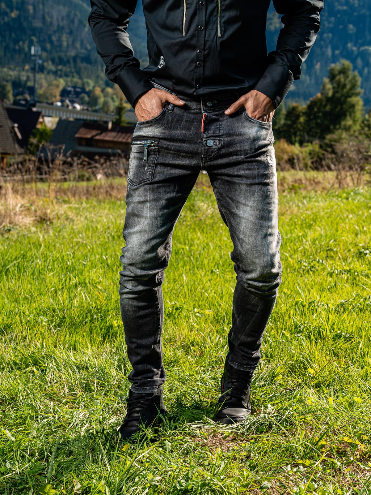 SLAY RIDE JEANS