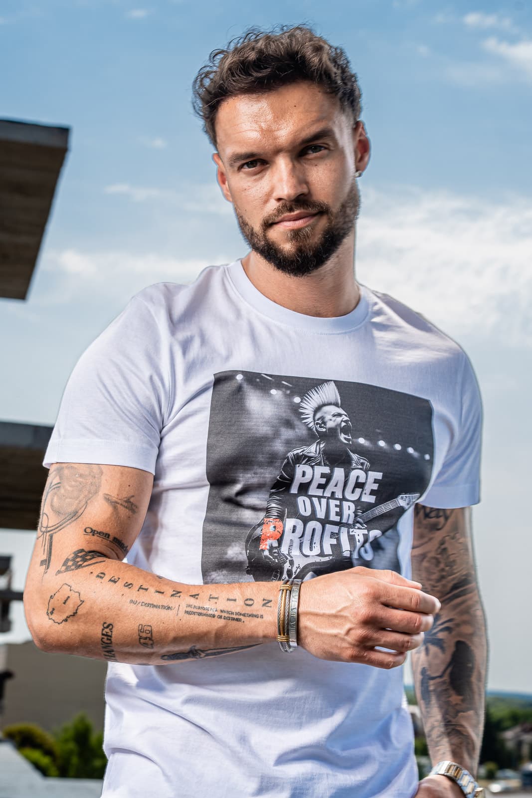 T-SHIRT TESTIMONY