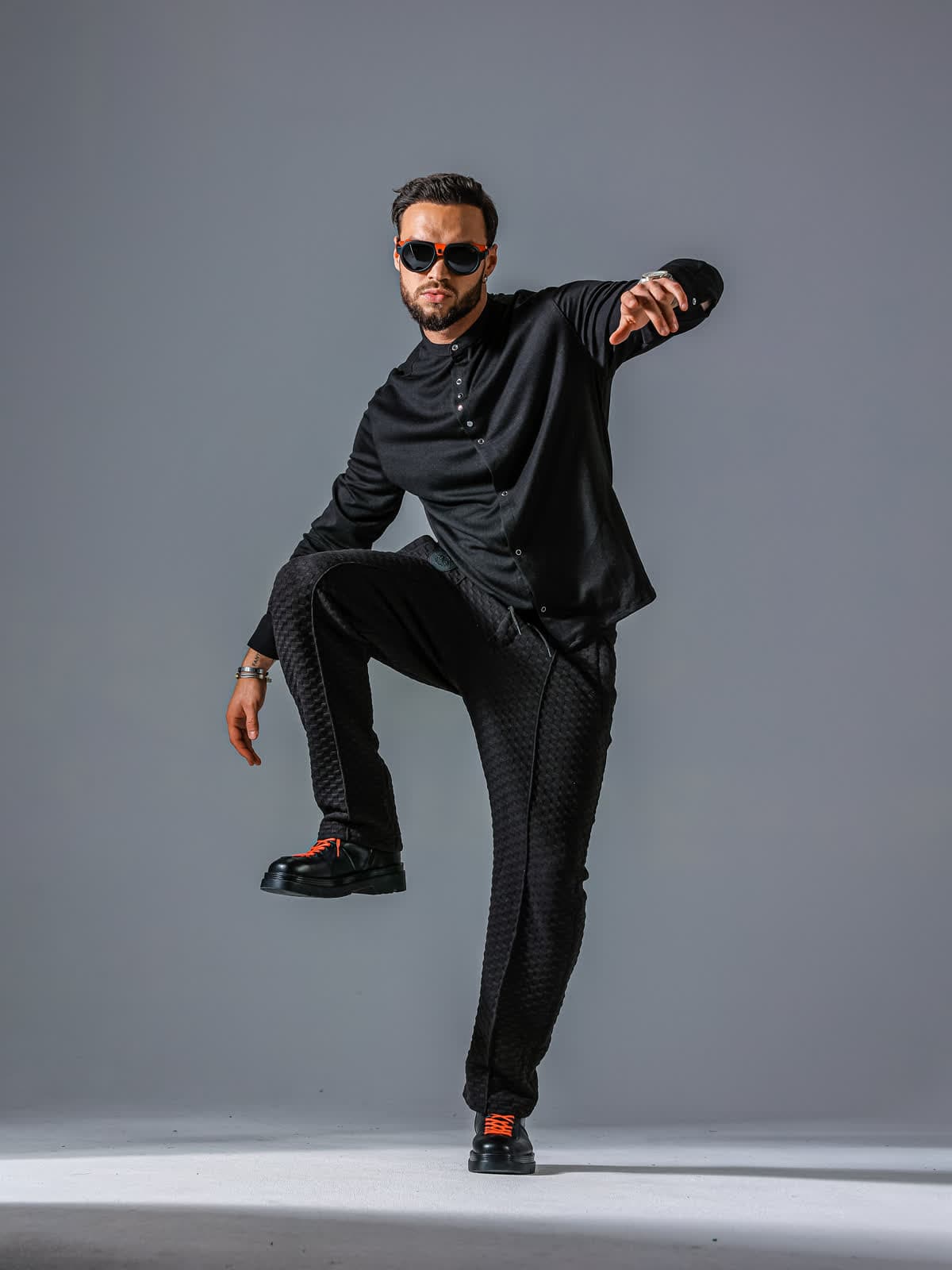 longsleeve Limbo Black