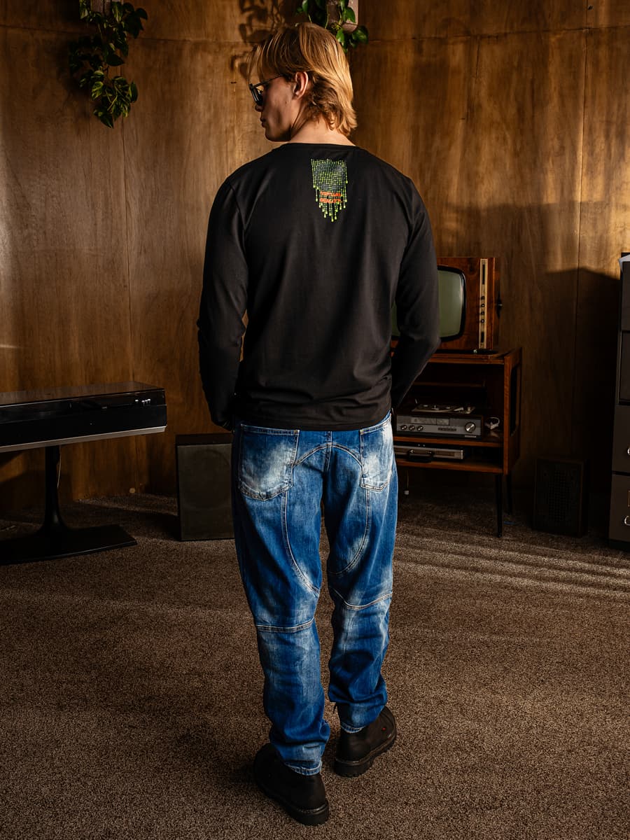 LONG SLEEVE DEJA VU