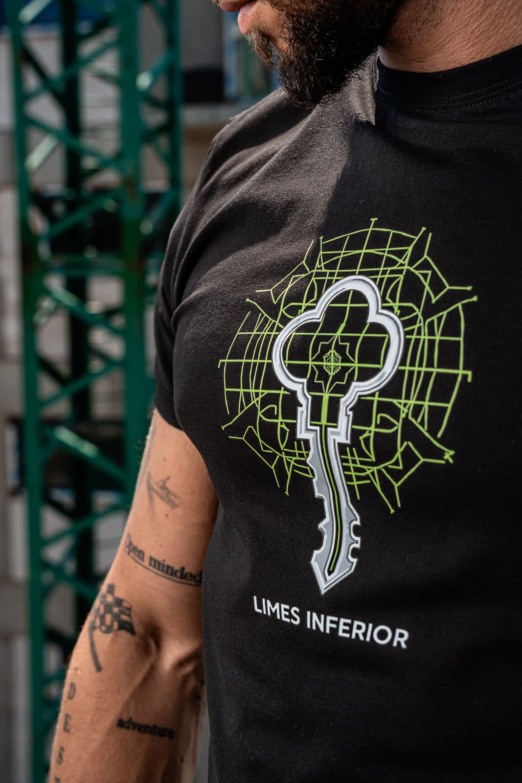 t-shirt The Key