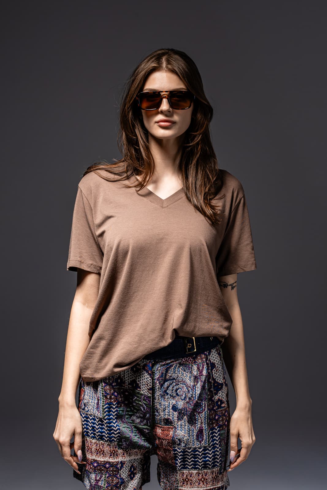 t-shirt Camu Brun